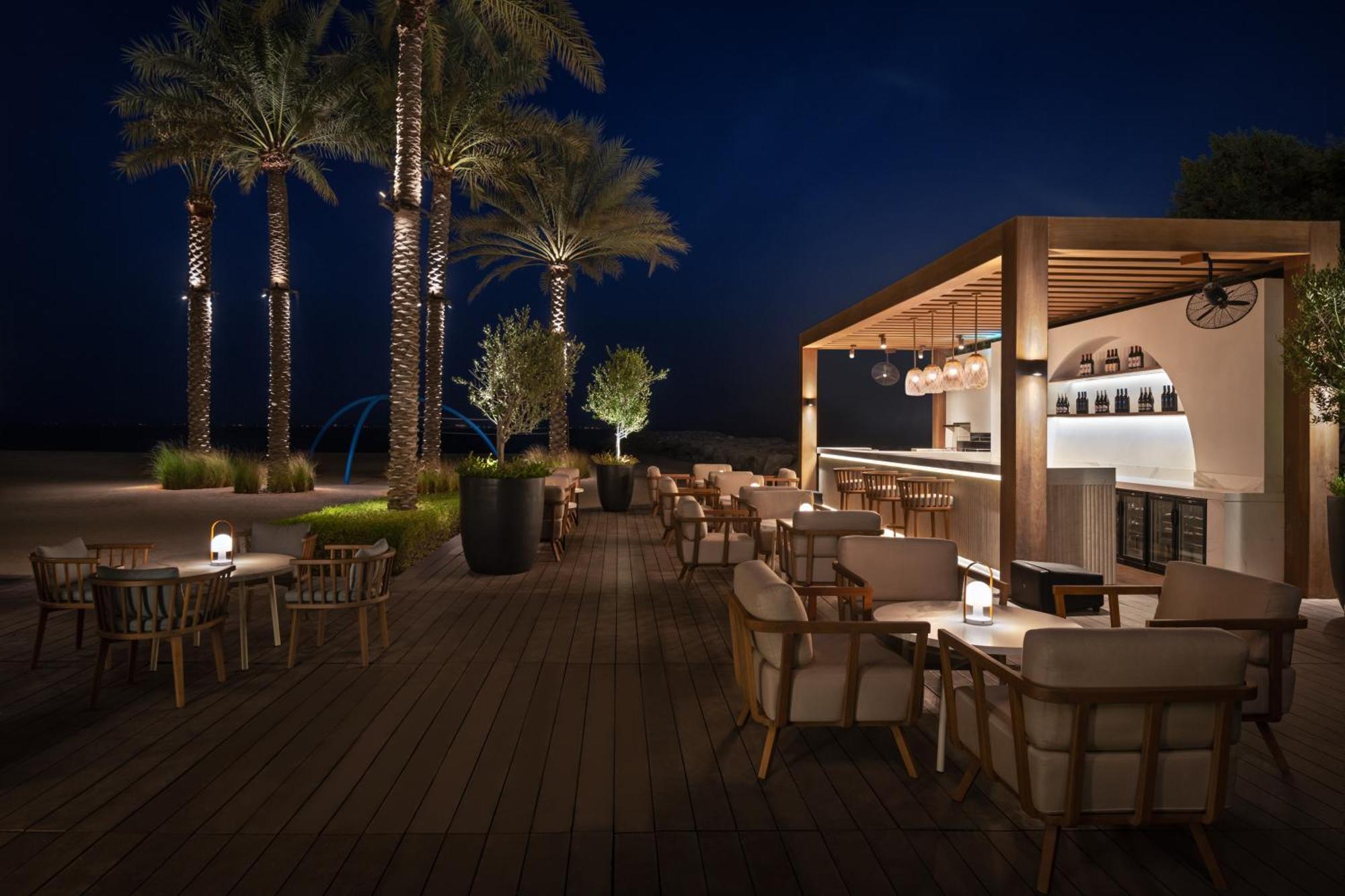 Palace Beach Resort Fujairah Bagian luar foto The Beach